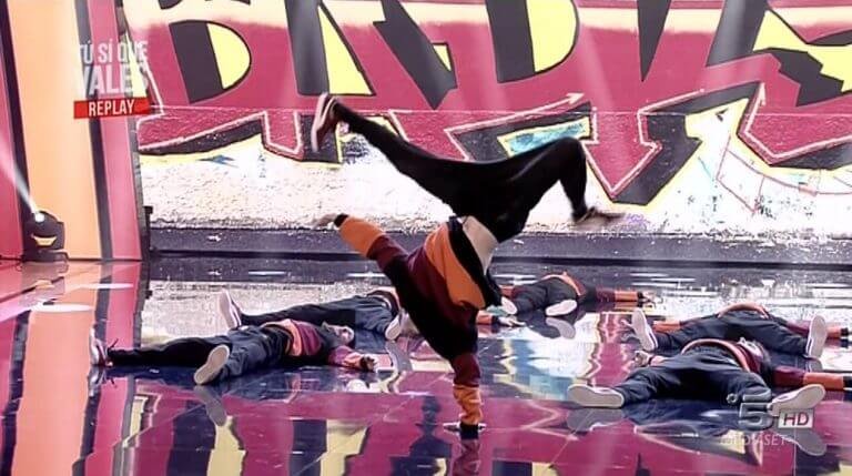 Come organizzare un matrimonio indimenticabile con uno spettacolo di breakdance